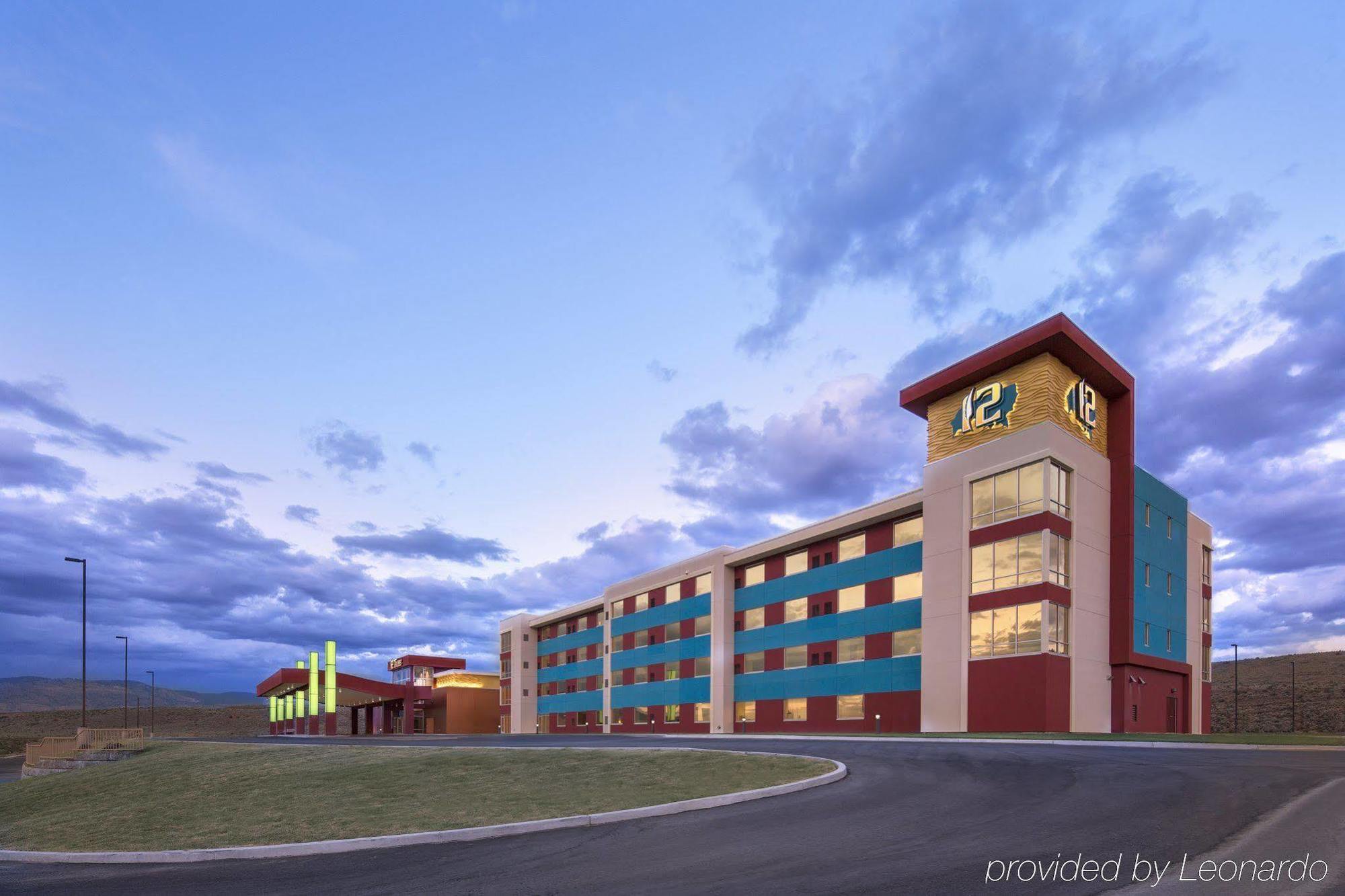 12 Tribes Resort Casino Омак Экстерьер фото
